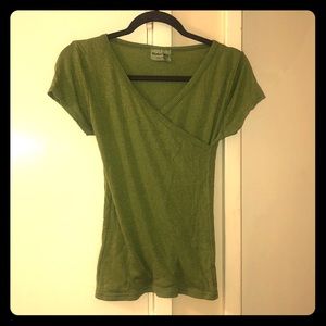 TIMELESS Michael stars shine cross neck top